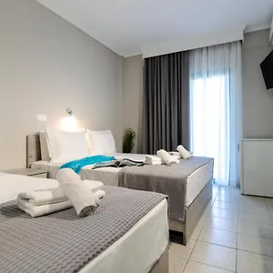 Hotel Samel, Siviri