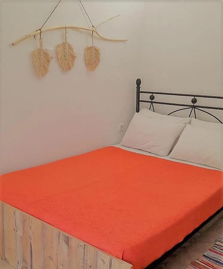 Little Paradise In Siviri Holiday home