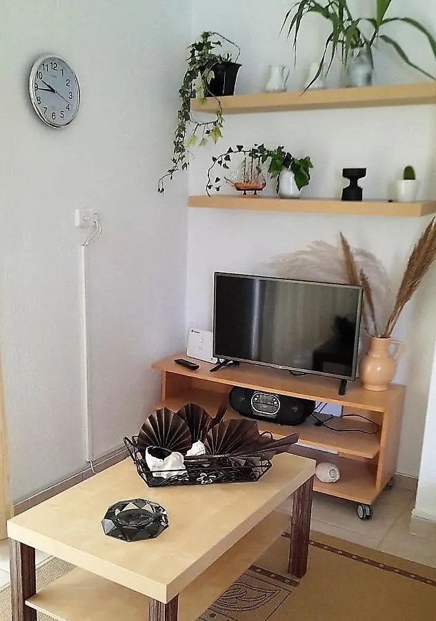 Little Paradise In Siviri 0*,